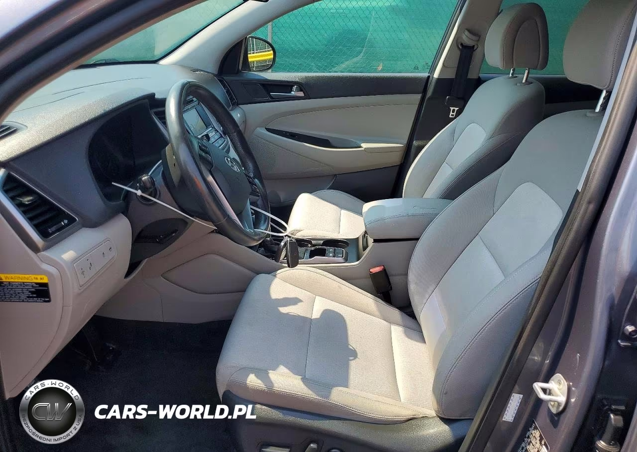 2016 Hyundai Tucson Sport VIN:KM8J3CA20GU150895 - 7