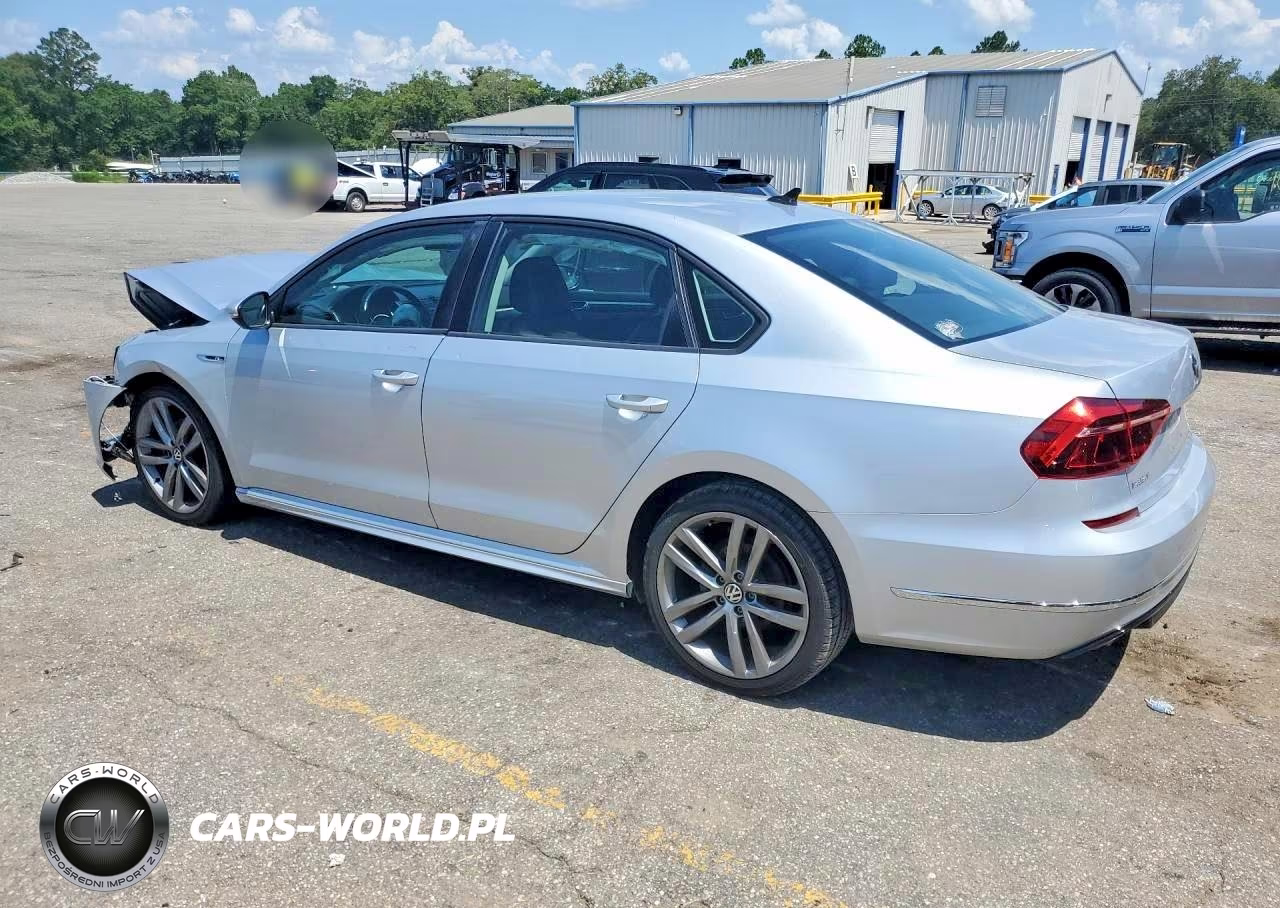 2018 Volkswagen Passat S VIN:1VWAA7A33JC030173 - 2