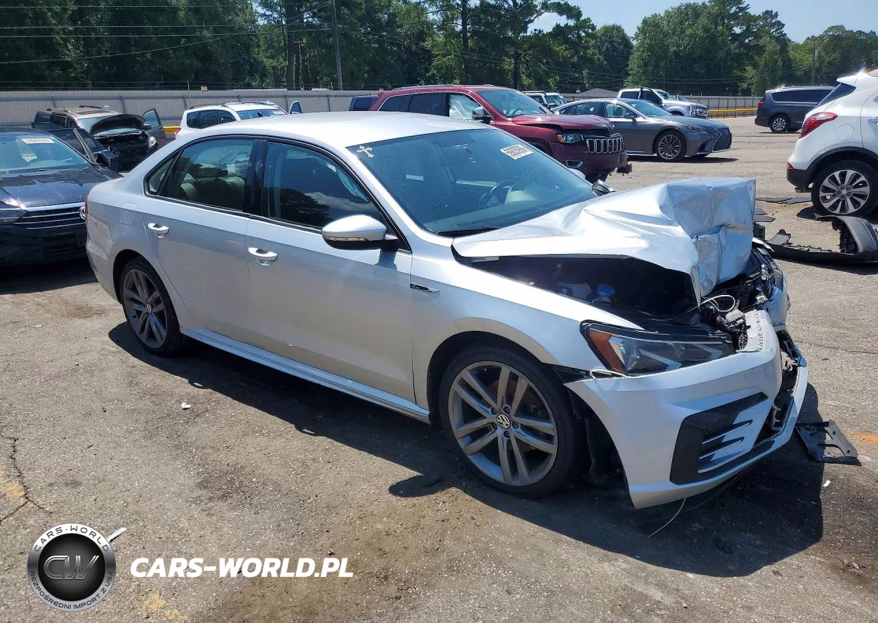 2018 Volkswagen Passat S VIN:1VWAA7A33JC030173 - 4