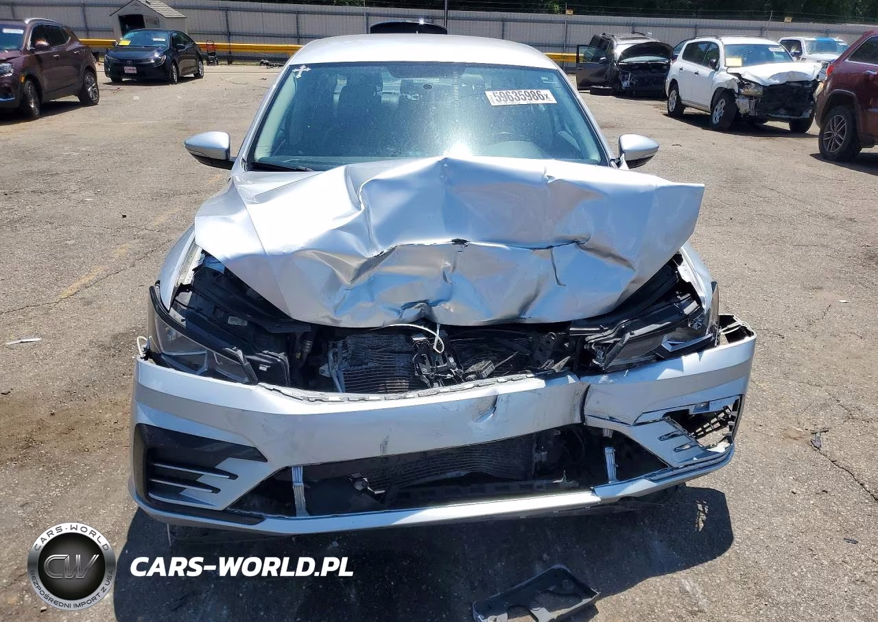 2018 Volkswagen Passat S VIN:1VWAA7A33JC030173 - 5