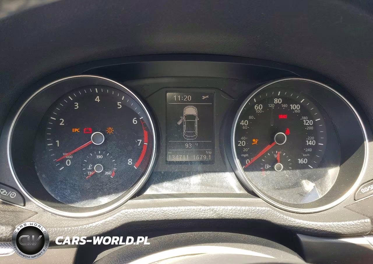 2018 Volkswagen Passat S VIN:1VWAA7A33JC030173 - 9