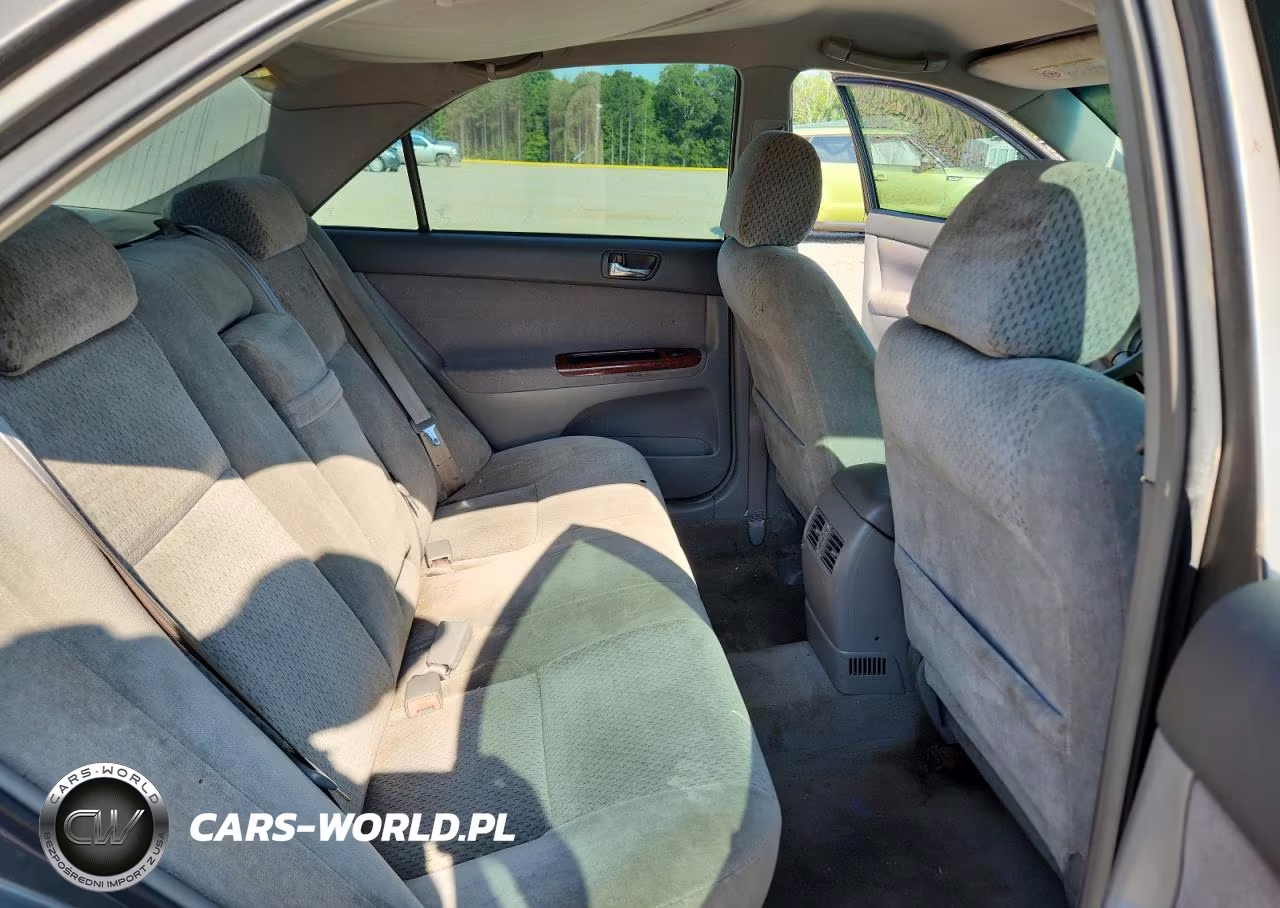 2003 Toyota Camry Xle VIN:4T1BE32K13U658722 - 10