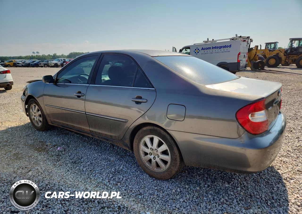 2003 Toyota Camry Xle VIN:4T1BE32K13U658722 - 2