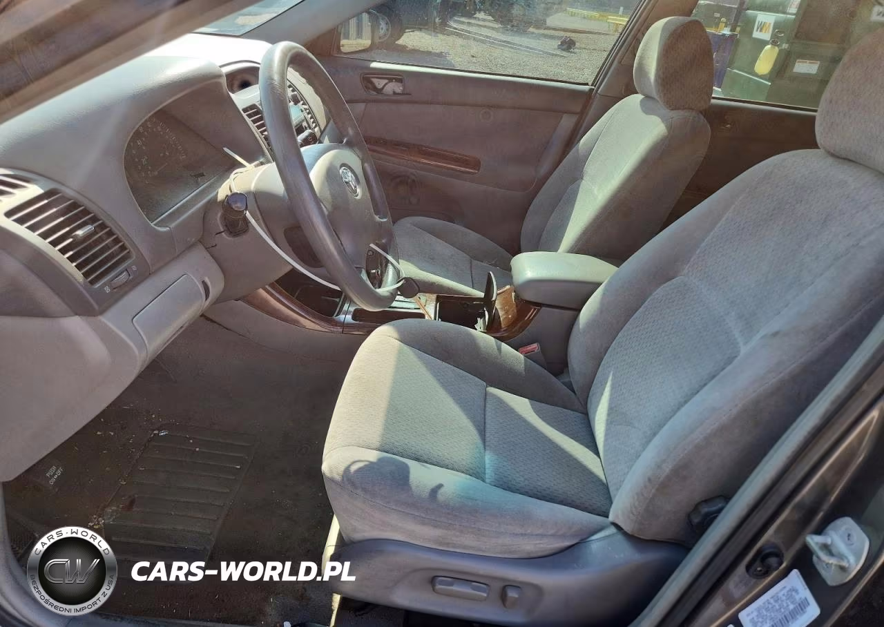 2003 Toyota Camry Xle VIN:4T1BE32K13U658722 - 7