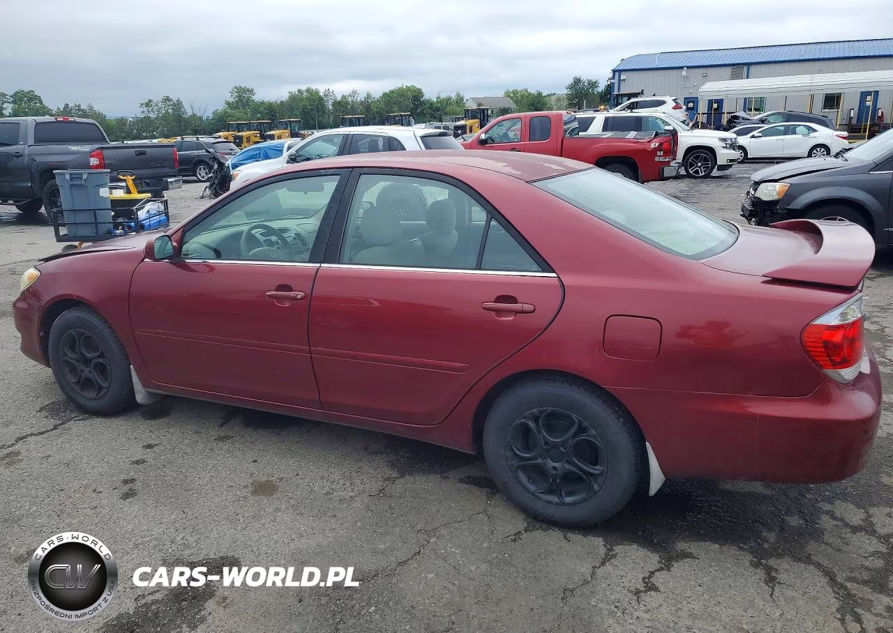 2005 Toyota Camry Le VIN:JTDBE32K753005941 - 2