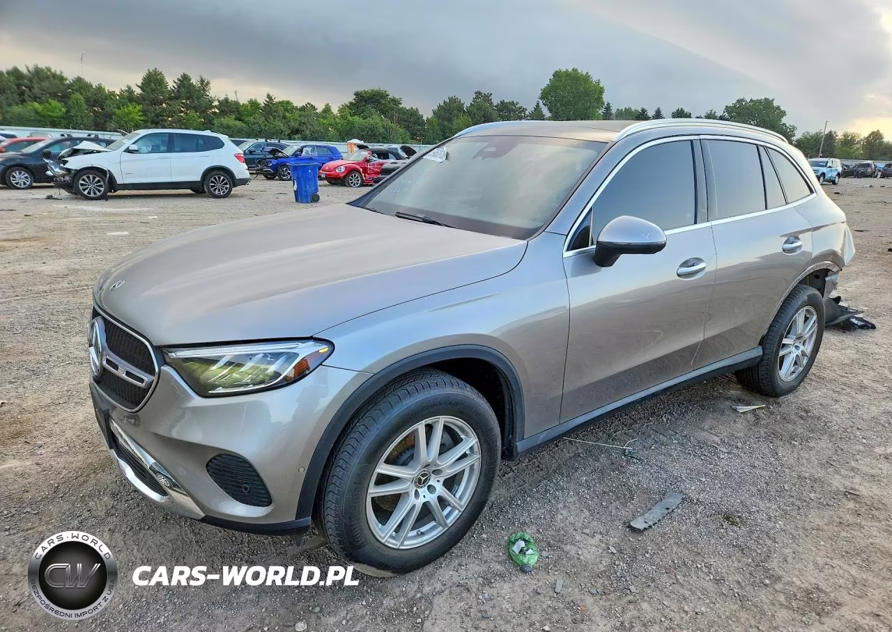 2023 Mercedes-Benz Glc 300 4Matic – zdjęcie 1 z 13