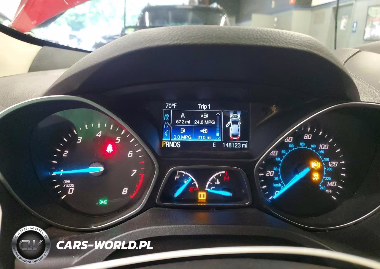 2015 Ford Escape Titanium VIN:1FMCU9JX5FUB03672 - 9