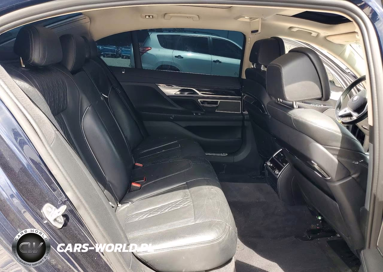 2016 BMW 750 Xi VIN:WBA7F2C5XGG415101 - 10