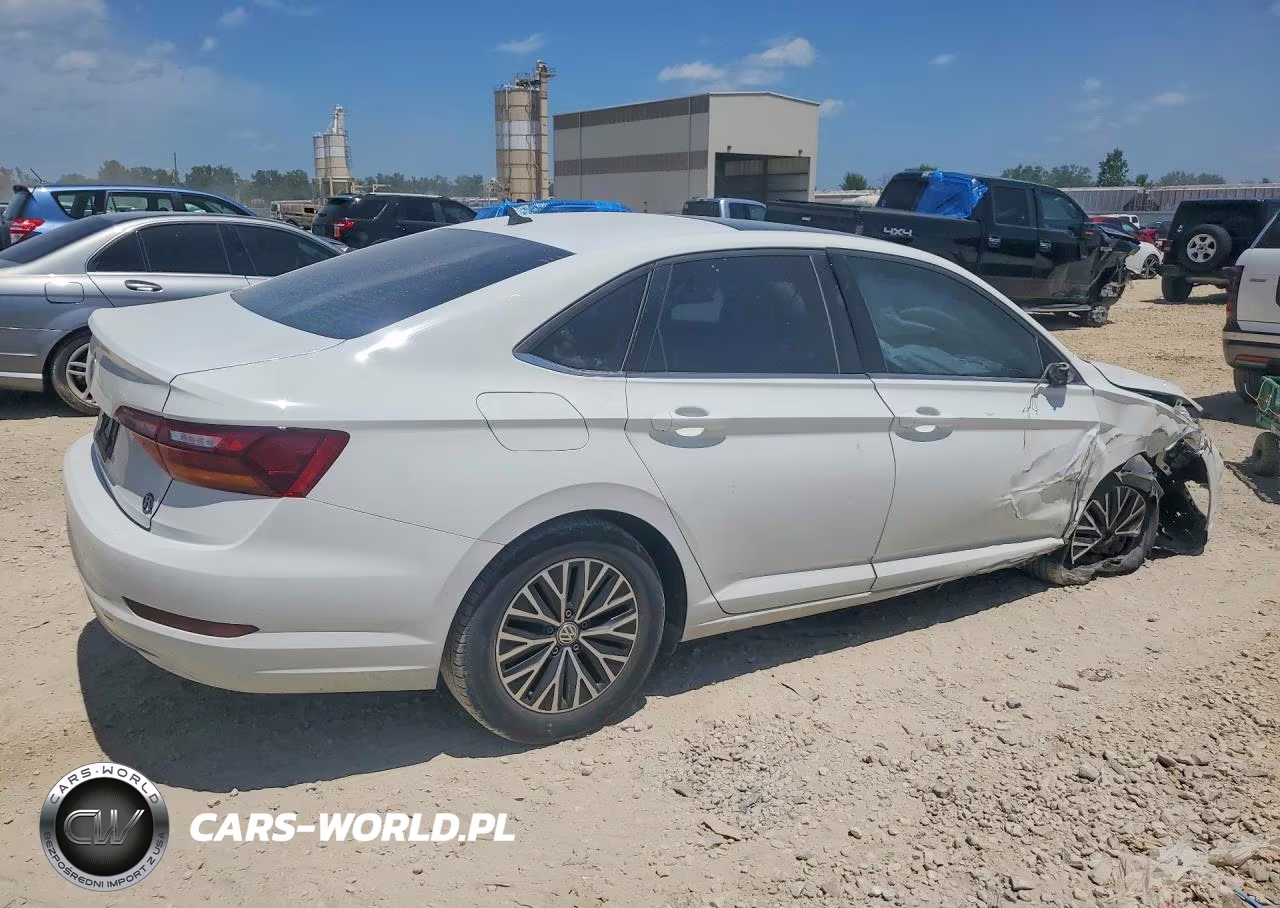 2019 Volkswagen Jetta S VIN:3VWC57BUXKM123471 - 3