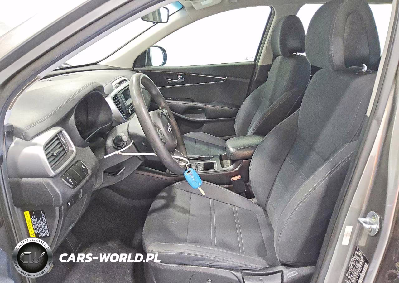 2016 Kia Sorento L VIN:5XYPG4A38GG115704 - 7