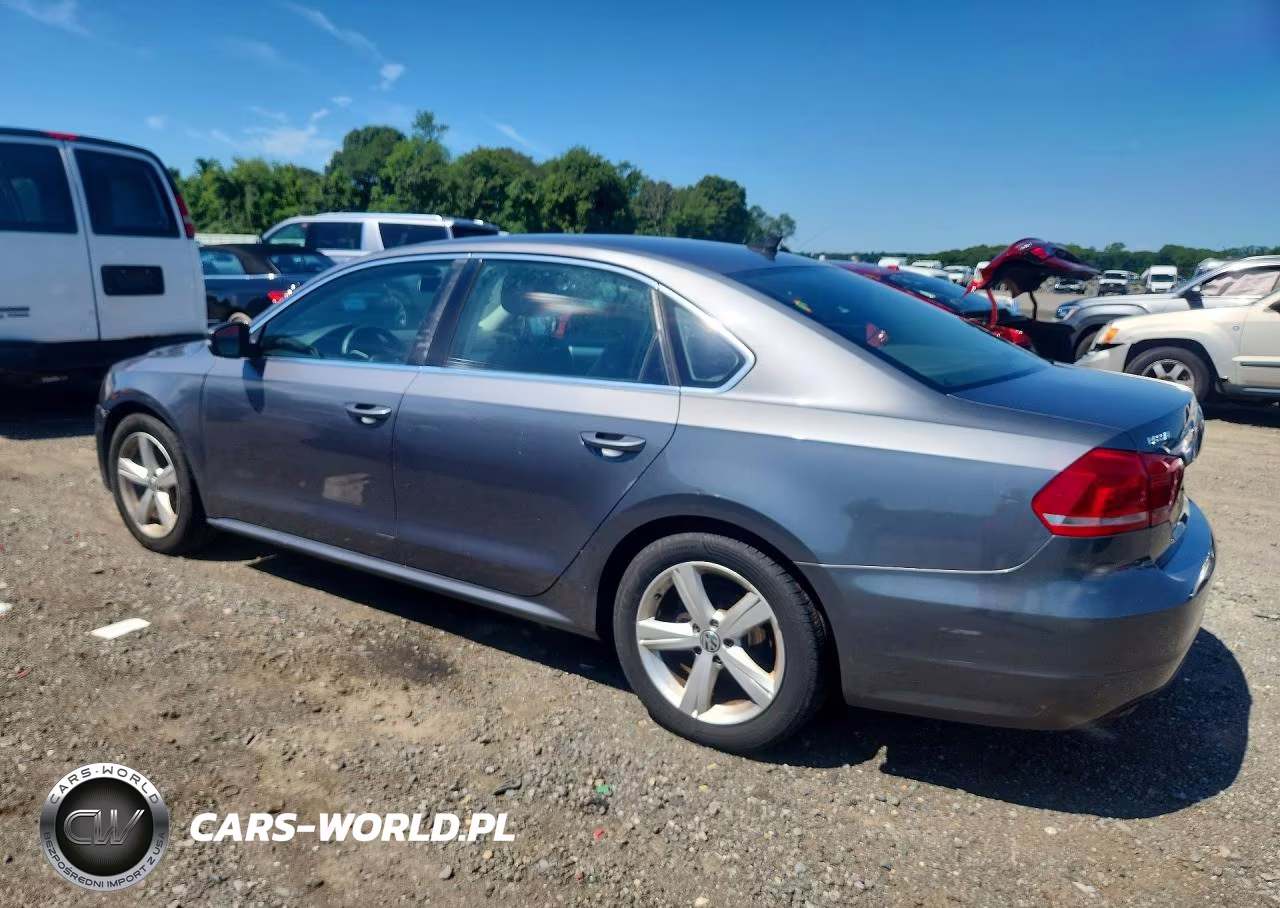 2013 Volkswagen Passat Se VIN:1VWBP7A33DC063830 - 2