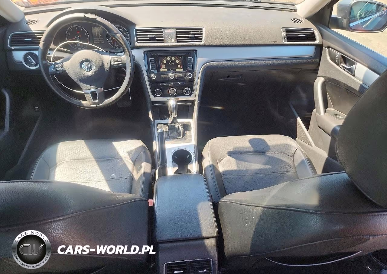 2013 Volkswagen Passat Se VIN:1VWBP7A33DC063830 - 8