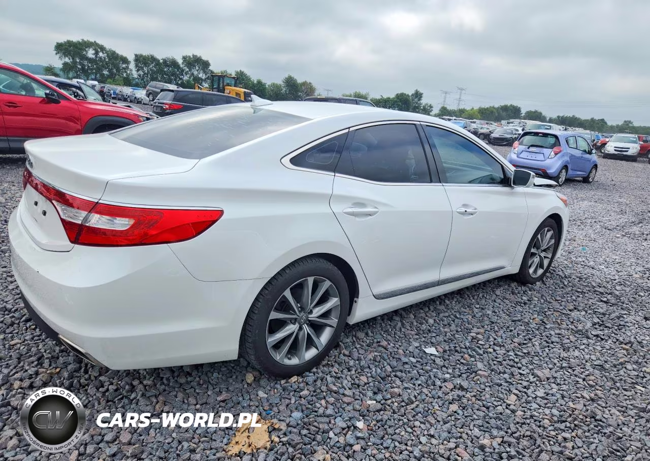 2016 Hyundai Azera Base VIN:KMHFG4JG3GA509590 - 3