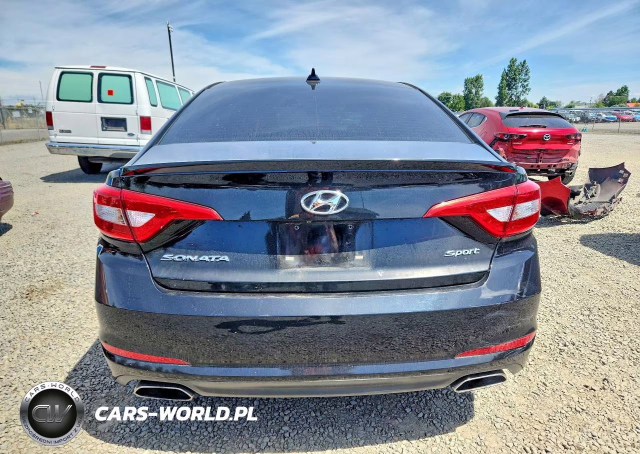 2017 Hyundai Sonata Sport VIN:5NPE34AF9HH442460 - 6