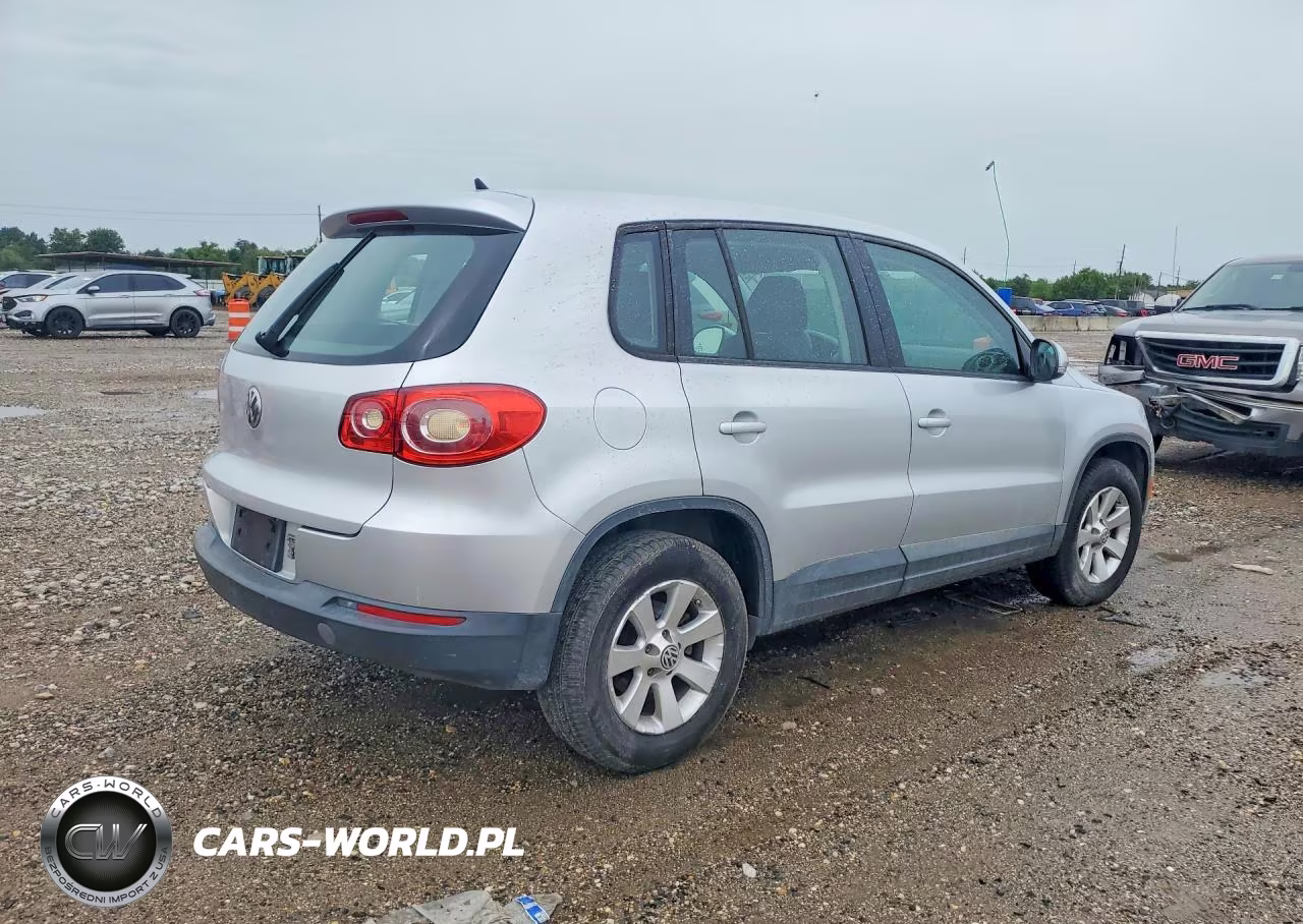 2009 Volkswagen Tiguan S VIN:WVGAV75N99W512817 - 3
