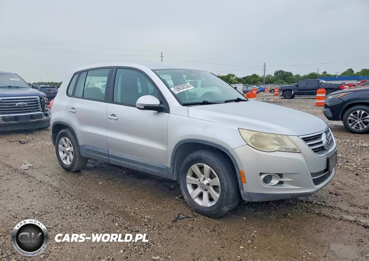 2009 Volkswagen Tiguan S VIN:WVGAV75N99W512817 - 4