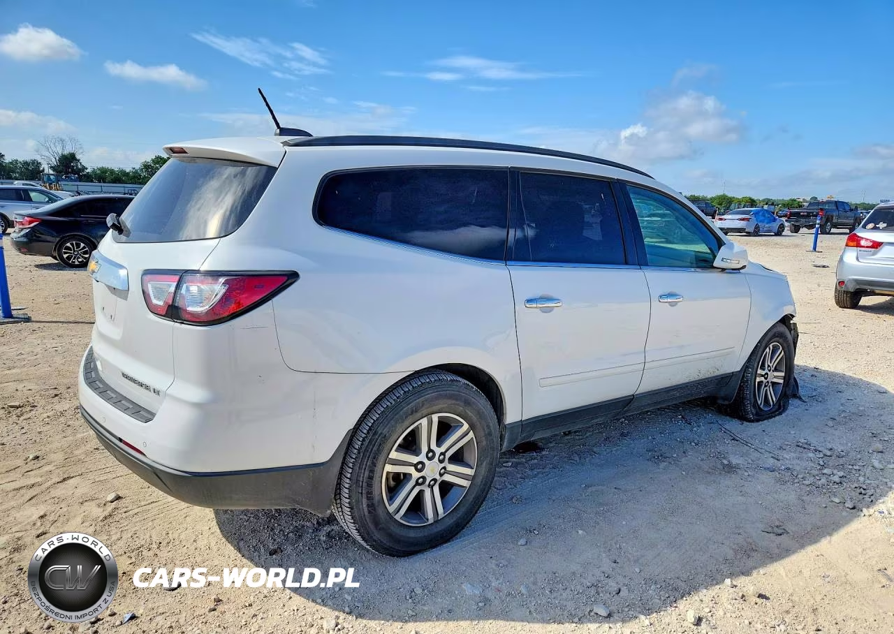 2016 Chevrolet Traverse Lt VIN:1GNKRHKD8GJ121738 - 3