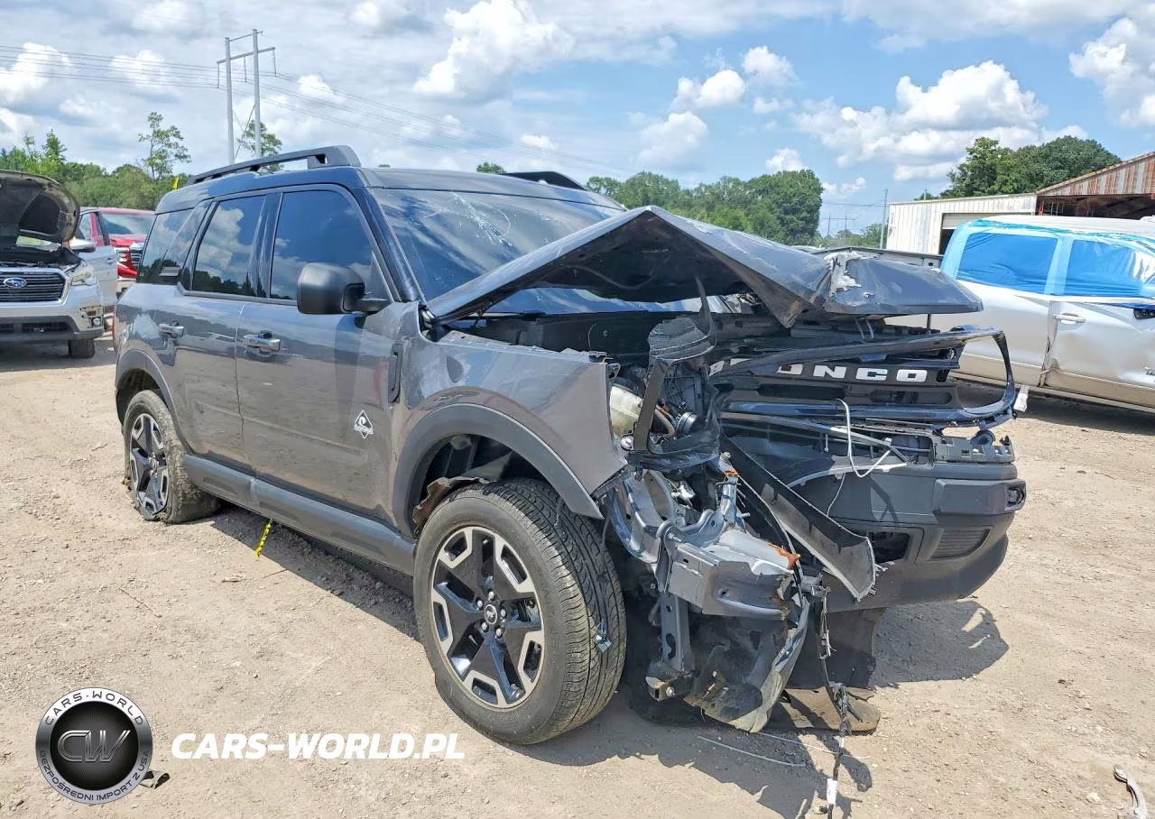 2023 Ford Bronco Sport Outer Banks VIN:3FMCR9C62PRD25553 - 4
