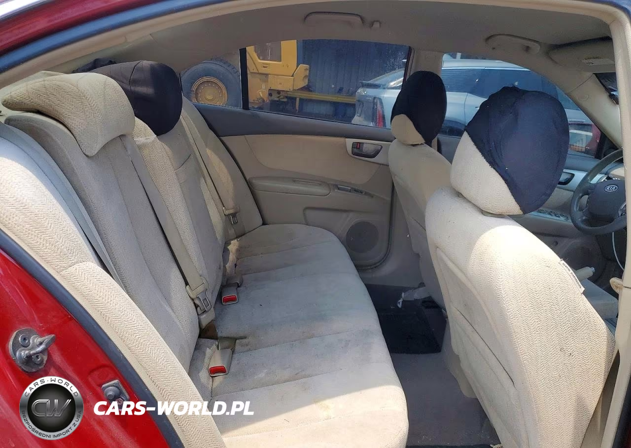 2007 Kia Optima Lx VIN:KNAGE123875137596 - 10