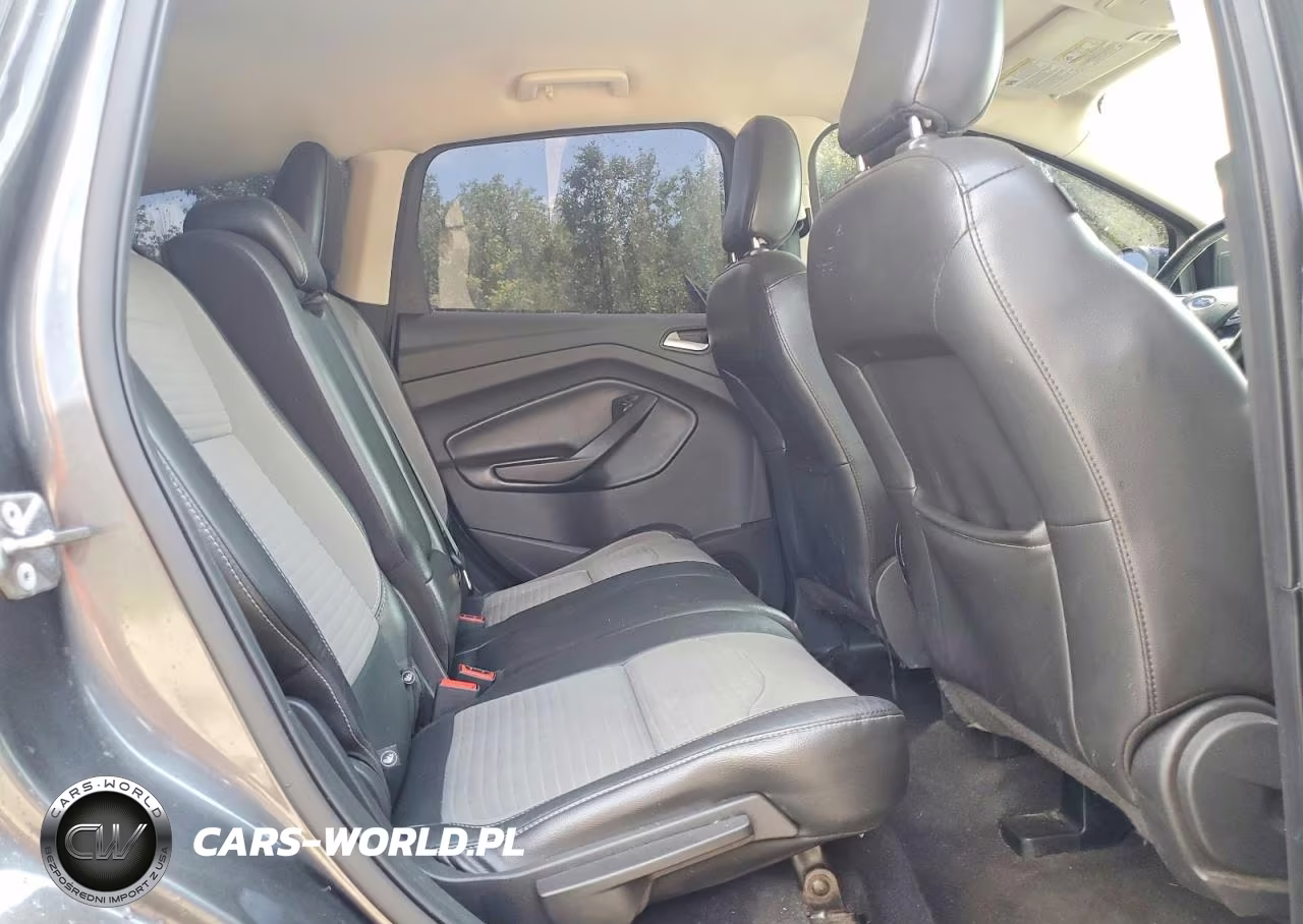 2019 Ford Escape Se VIN:1FMCU9GD8KUB19288 - 10