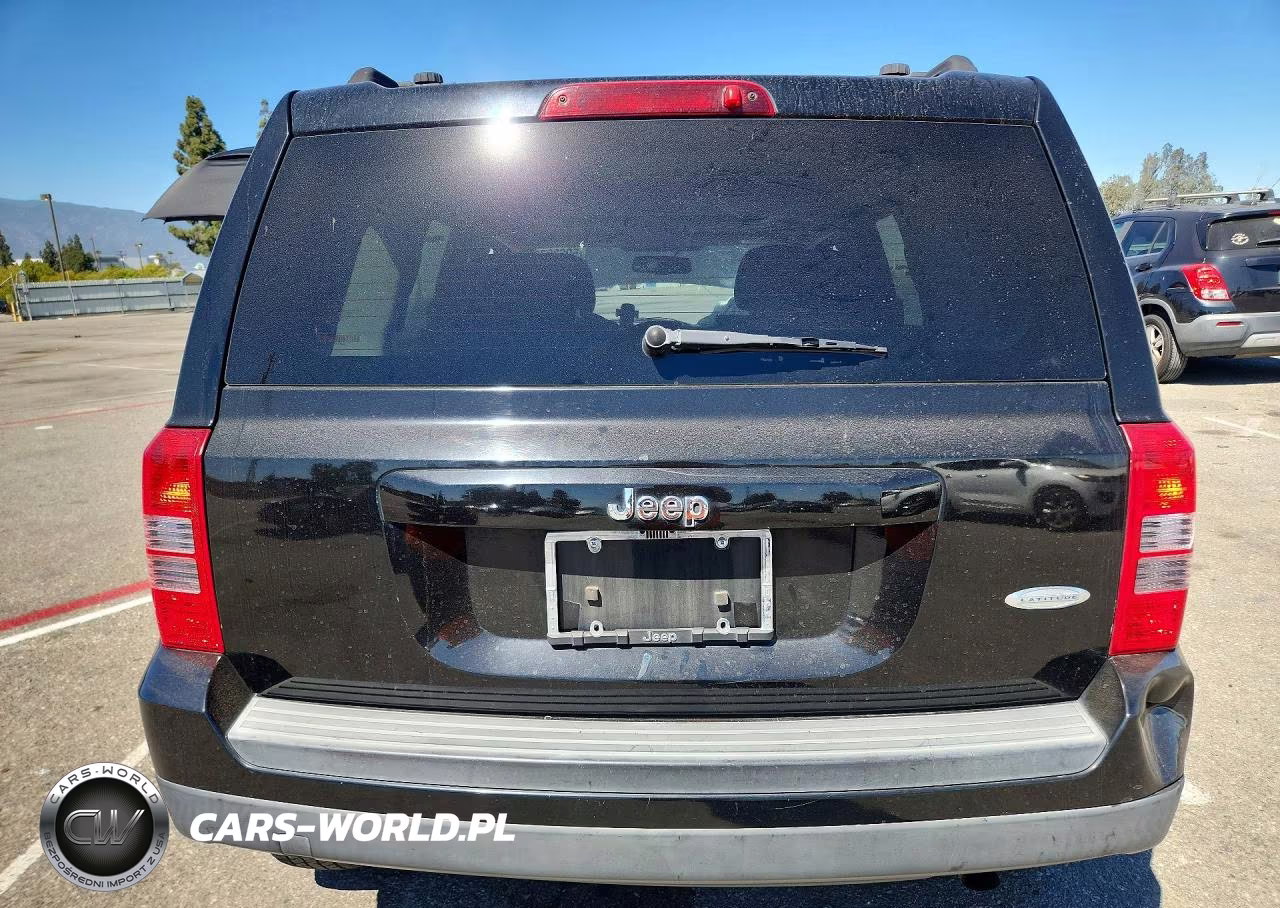 2014 Jeep Patriot Latitude VIN:1C4NJPFB7ED587298 - 6