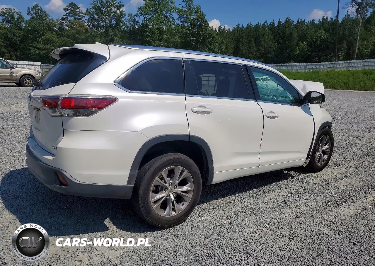 2014 Toyota Highlander Xle VIN:5TDKKRFH3ES034619 - 3
