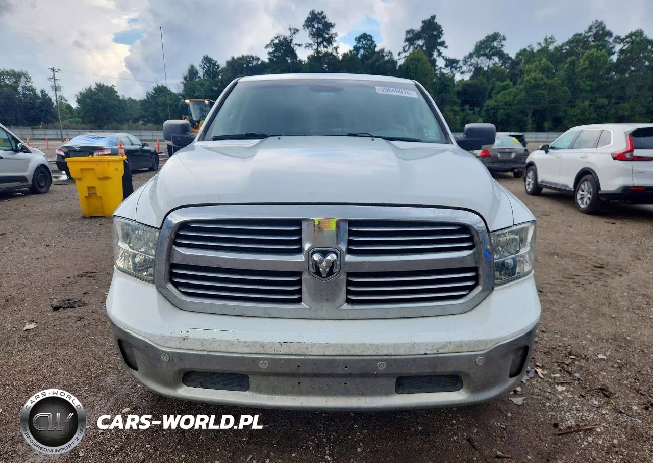 2018 Ram 1500 Slt VIN:1C6RR6LM0JS226079 - 5