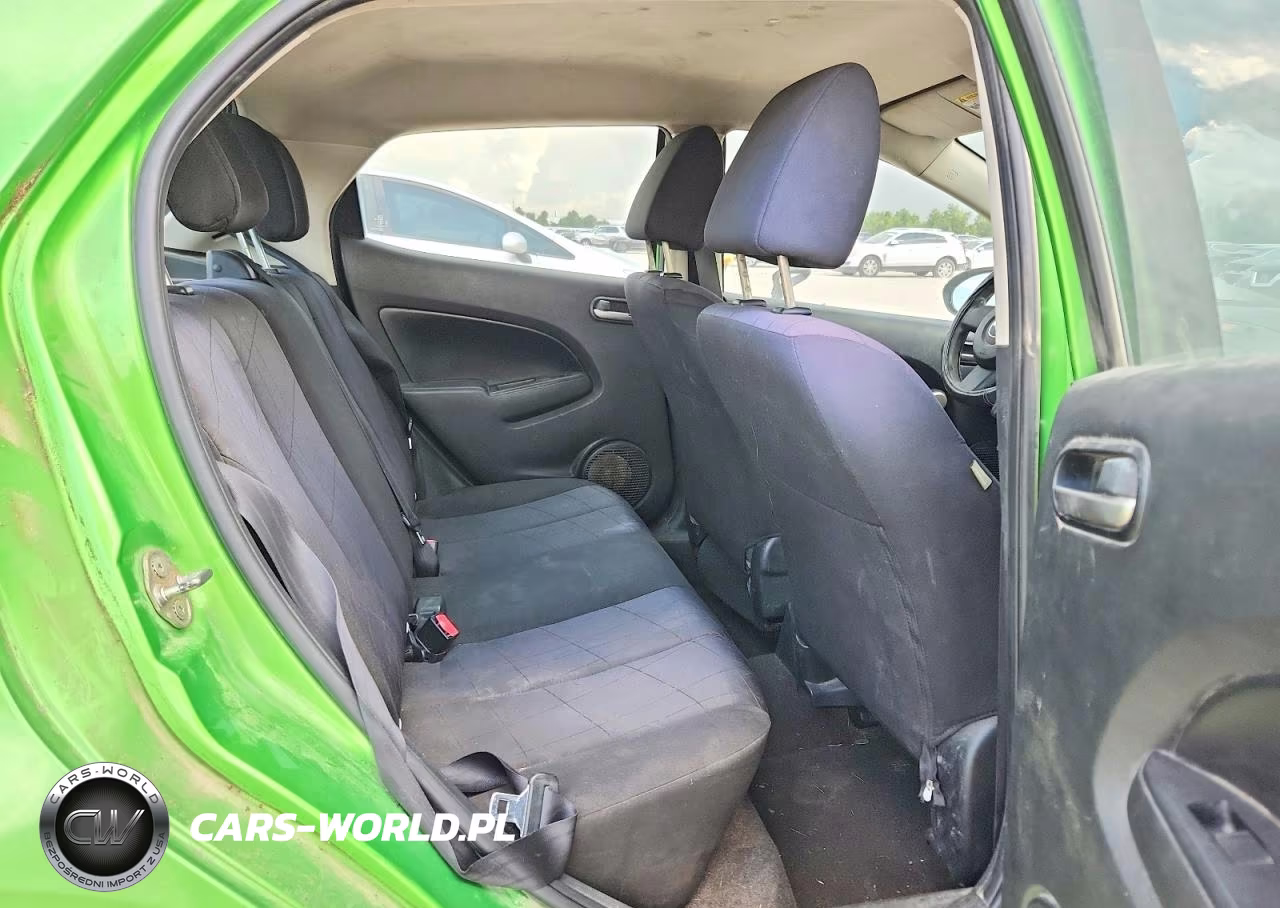 2011 Mazda Mazda2 VIN:JM1DE1HY8B0110252 - 10