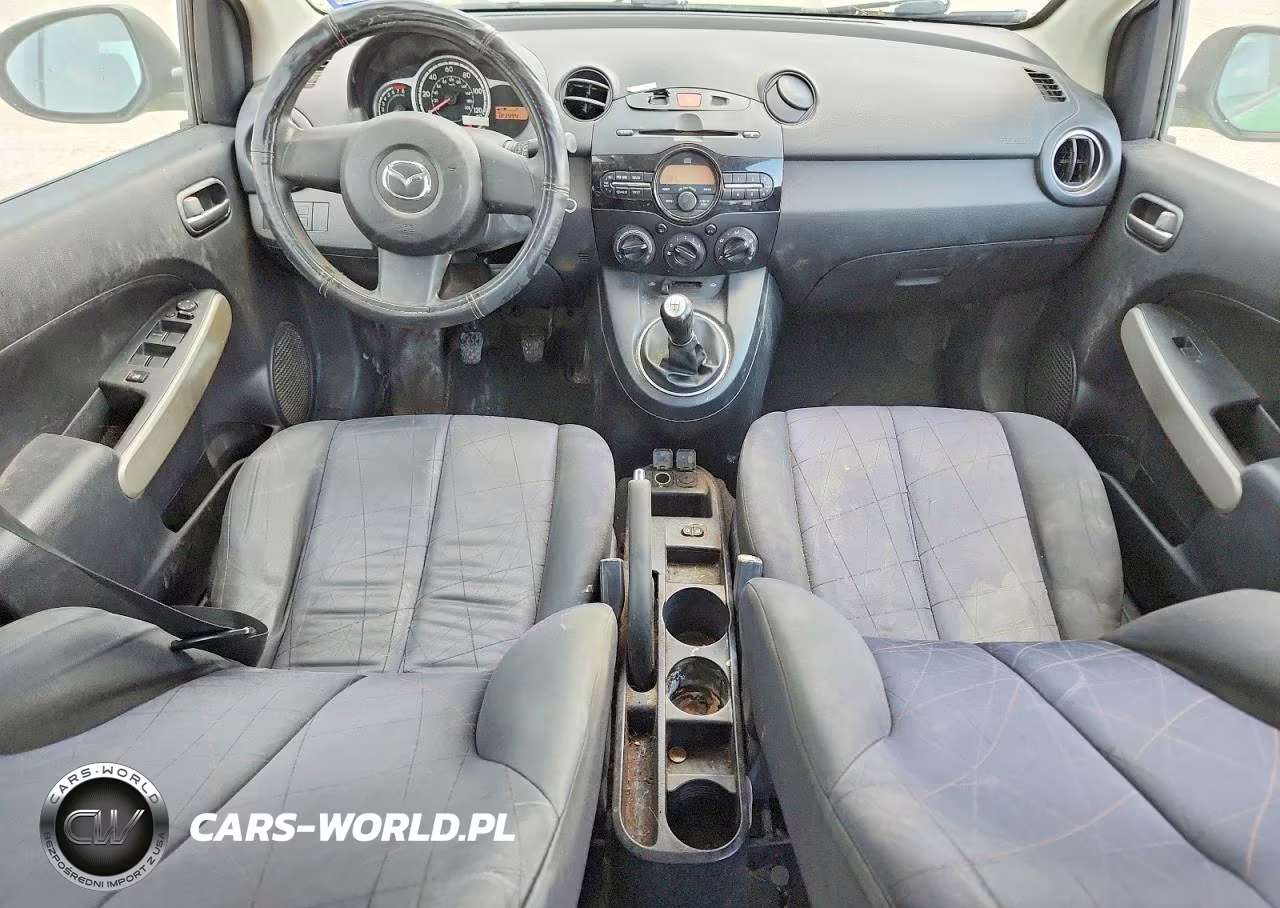 2011 Mazda Mazda2 VIN:JM1DE1HY8B0110252 - 8