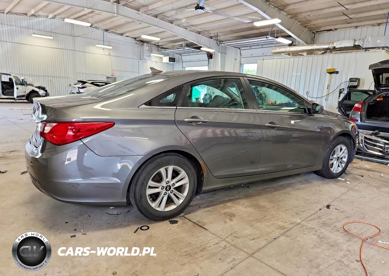 2011 Hyundai Sonata Gls VIN:5NPEB4AC5BH177066 - 3