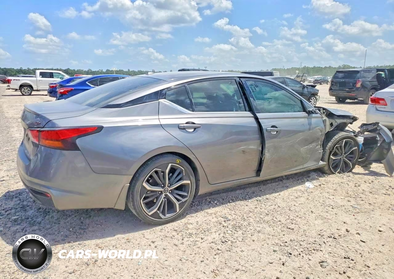 2024 Nissan Altima Sr VIN:1N4BL4CV1RN304930 - 3