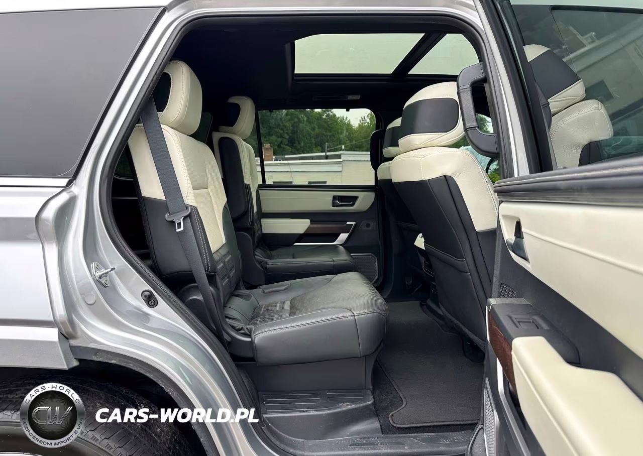2024 Toyota Sequoia Capstone VIN:7SVAAABA4RX030349 - 6