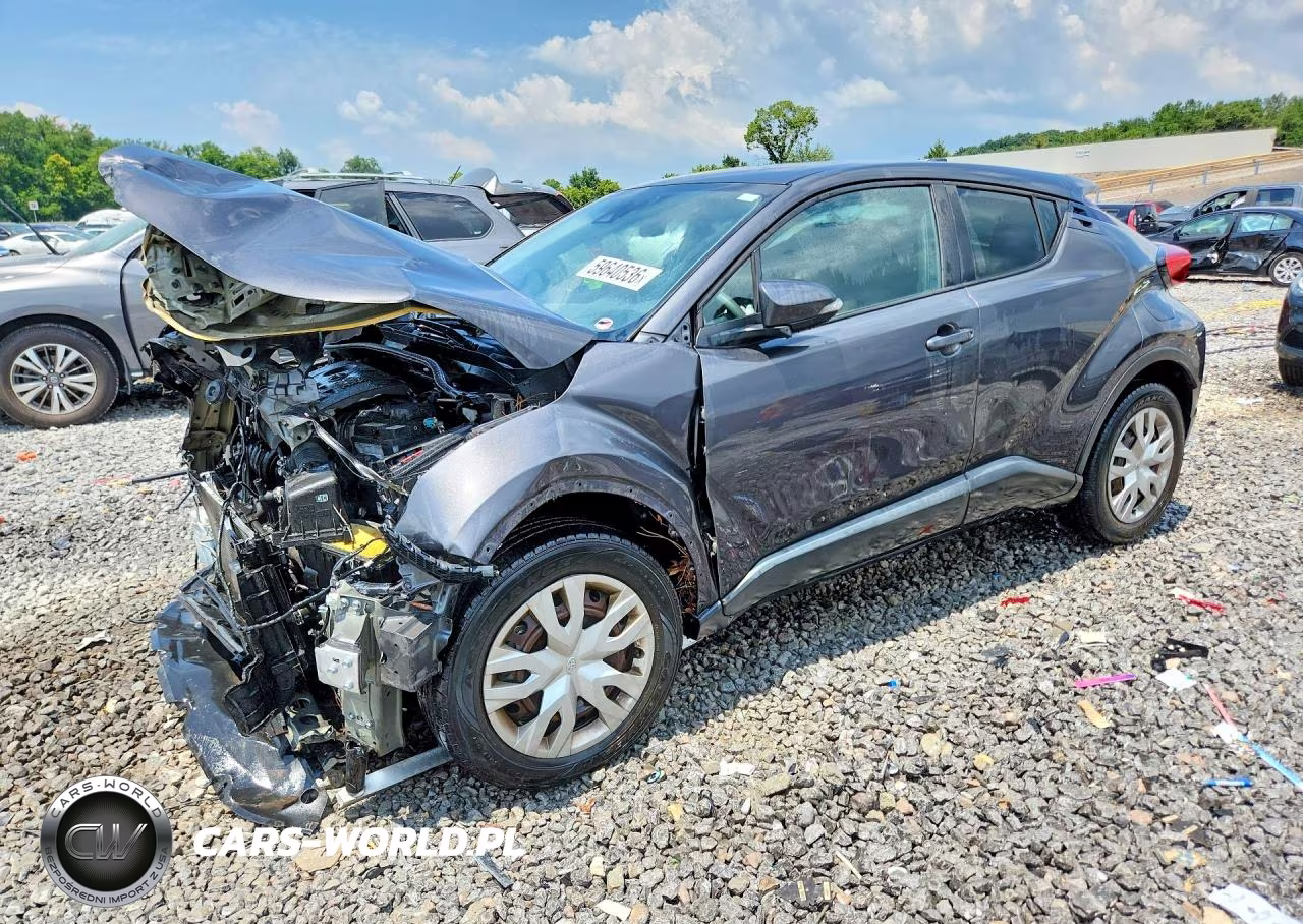 2021 Toyota C-Hr Le – zdjęcie 1 z 13