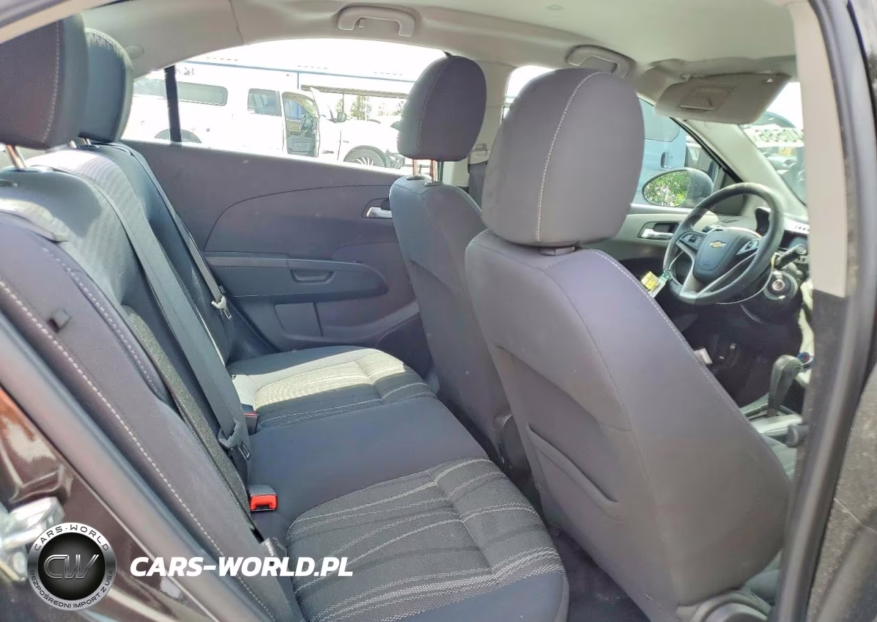2016 Chevrolet Sonic Lt VIN:1G1JC5SH2G4169587 - 10