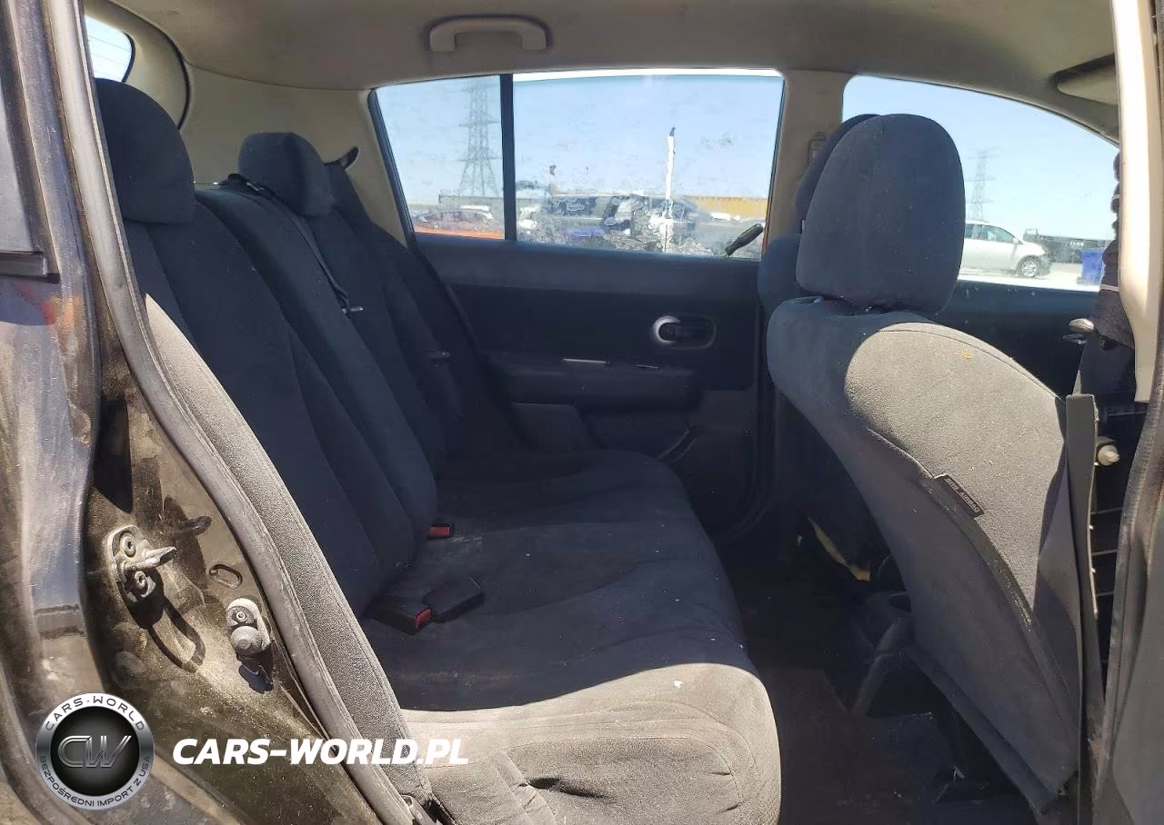 2010 Nissan Versa 1.8 S VIN:3N1BC1CP9AL458819 - 10