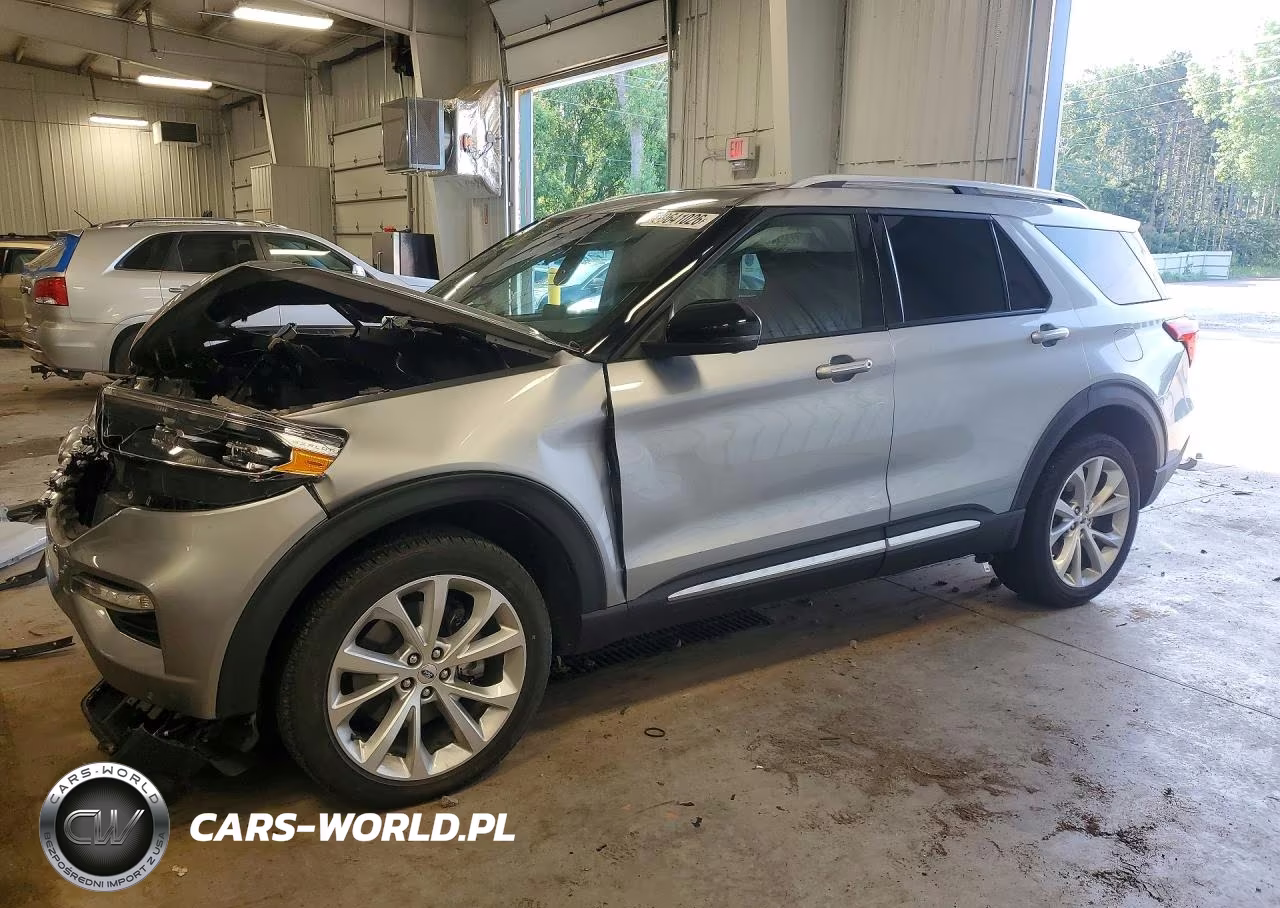 2022 Ford Explorer Platinum – zdjęcie 1 z 12