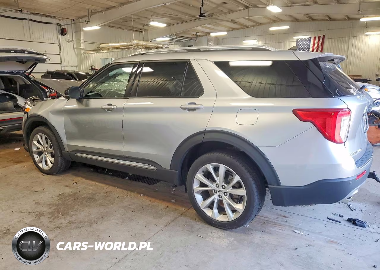 2022 Ford Explorer Platinum VIN:1FM5K8HW4NNA10656 - 2