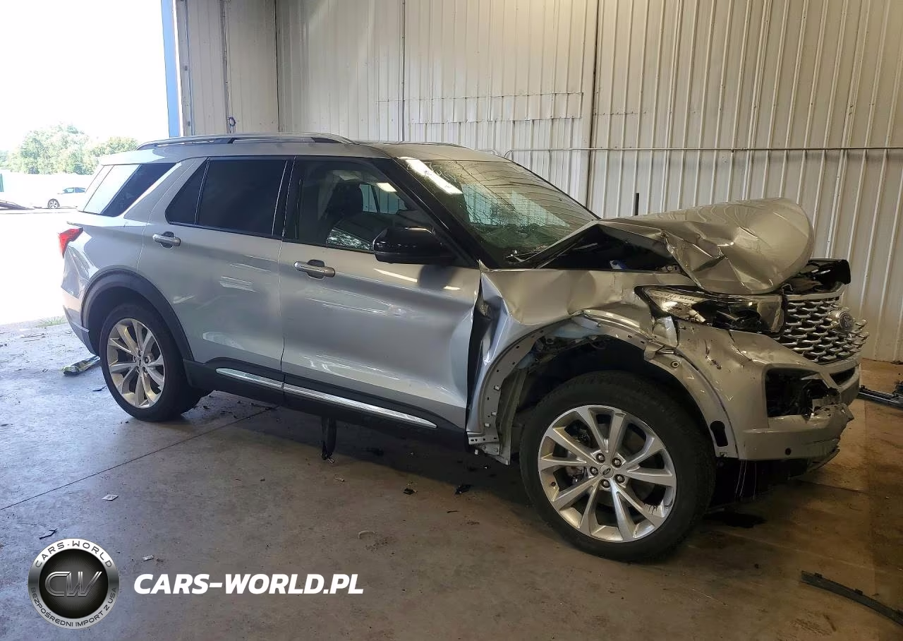 2022 Ford Explorer Platinum VIN:1FM5K8HW4NNA10656 - 4