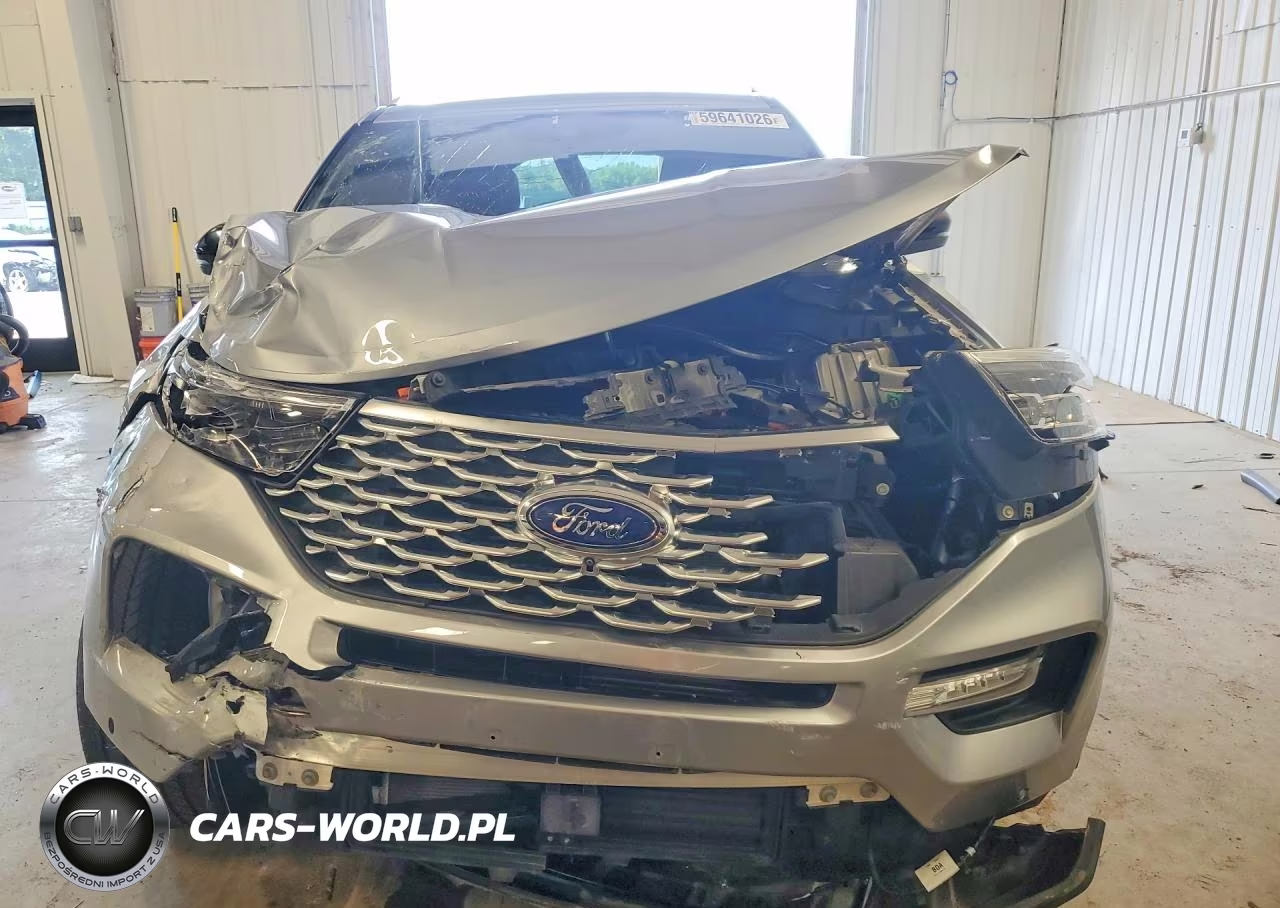 2022 Ford Explorer Platinum VIN:1FM5K8HW4NNA10656 - 5