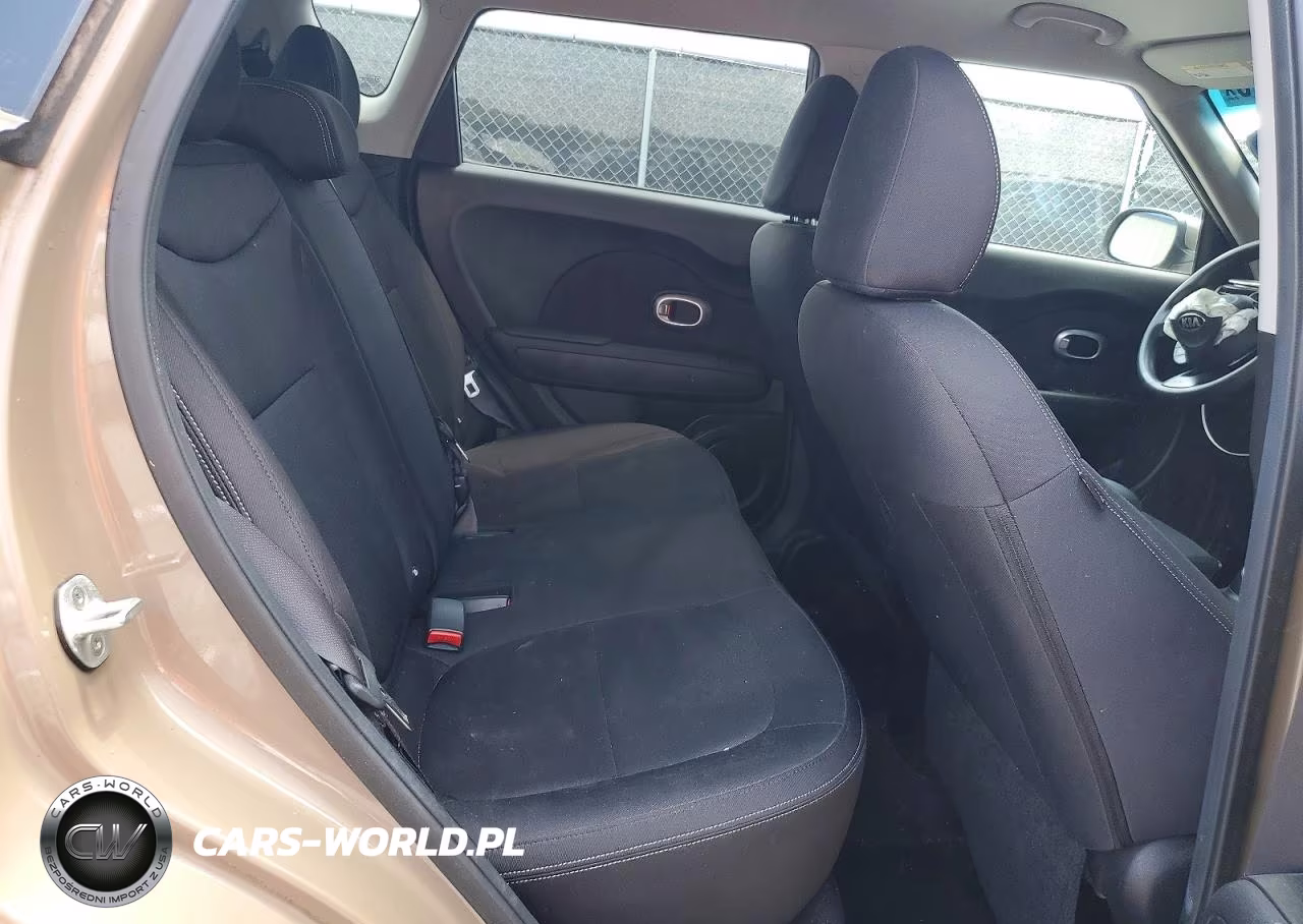 2015 Kia Soul Base VIN:KNDJN2A21F7130080 - 10