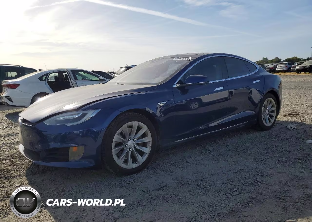 2016 Tesla Model S – zdjęcie 1 z 13