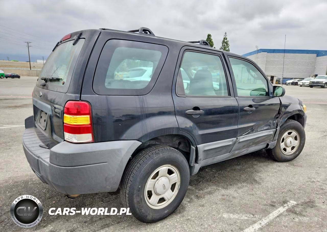 2006 Ford Escape Xls VIN:1FMYU02Z96KA55476 - 3
