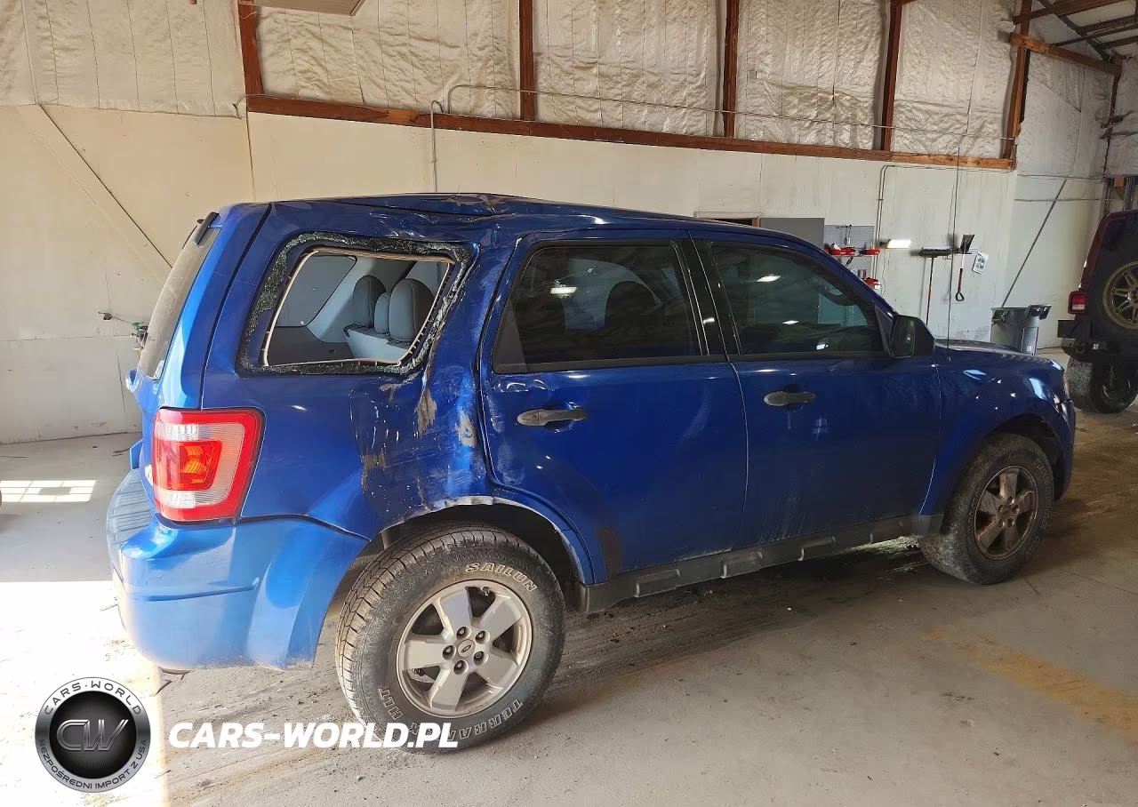 2012 Ford Escape Platinum VIN:1FMCU0C72CKB62825 - 3