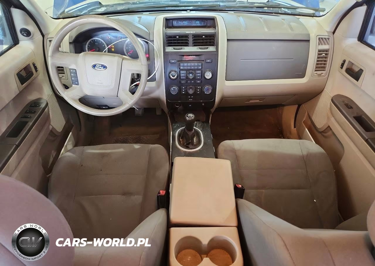 2012 Ford Escape Platinum VIN:1FMCU0C72CKB62825 - 8