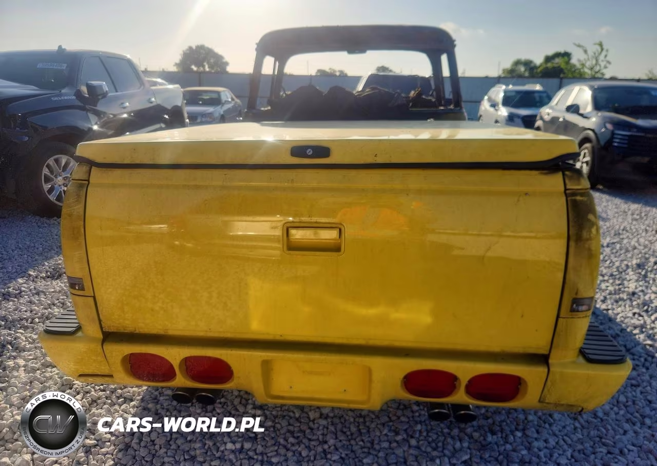1957 Chevrolet 3100 VIN:3A57K137740 - 6