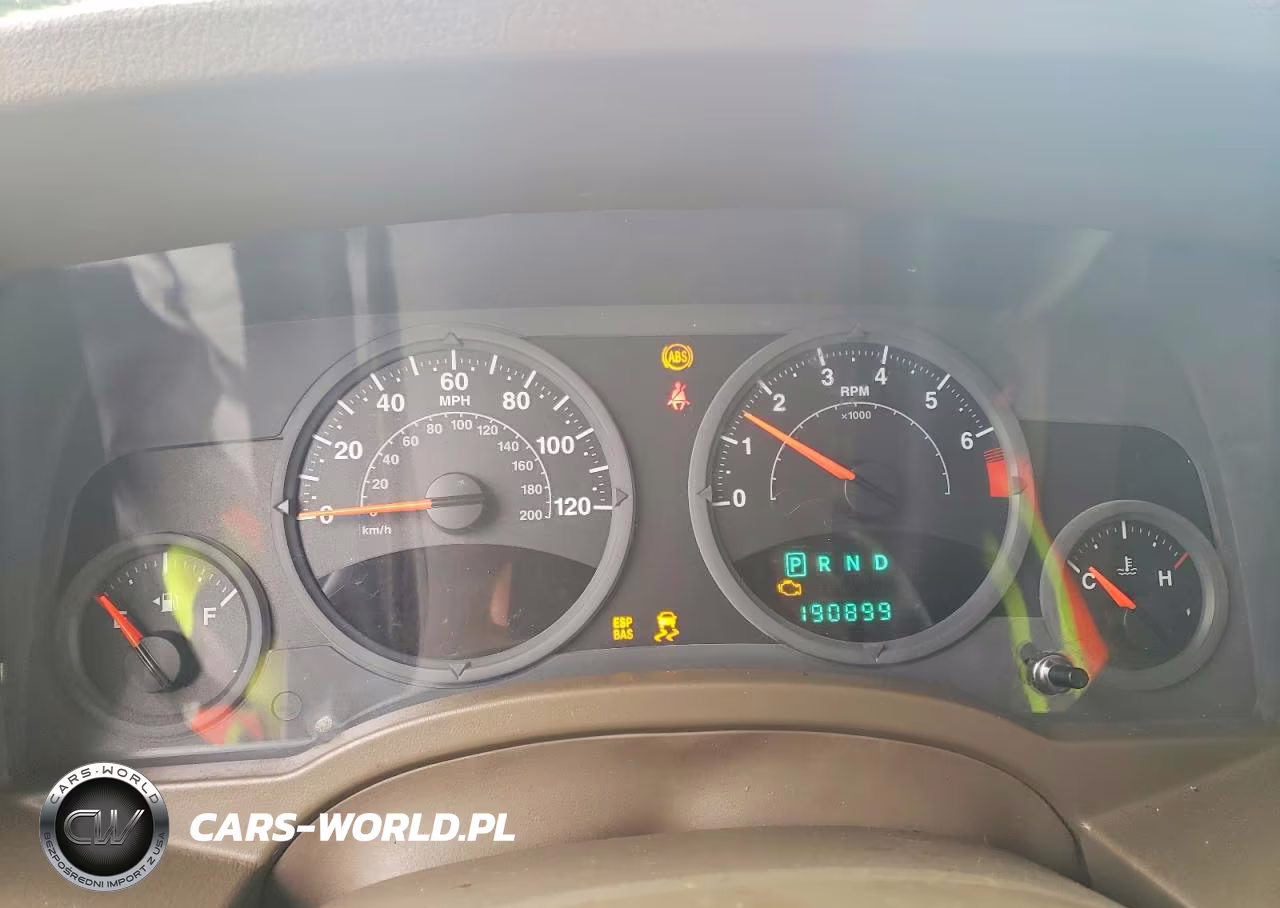 2007 Jeep Compass VIN:1J8FF47W57D391359 - 9