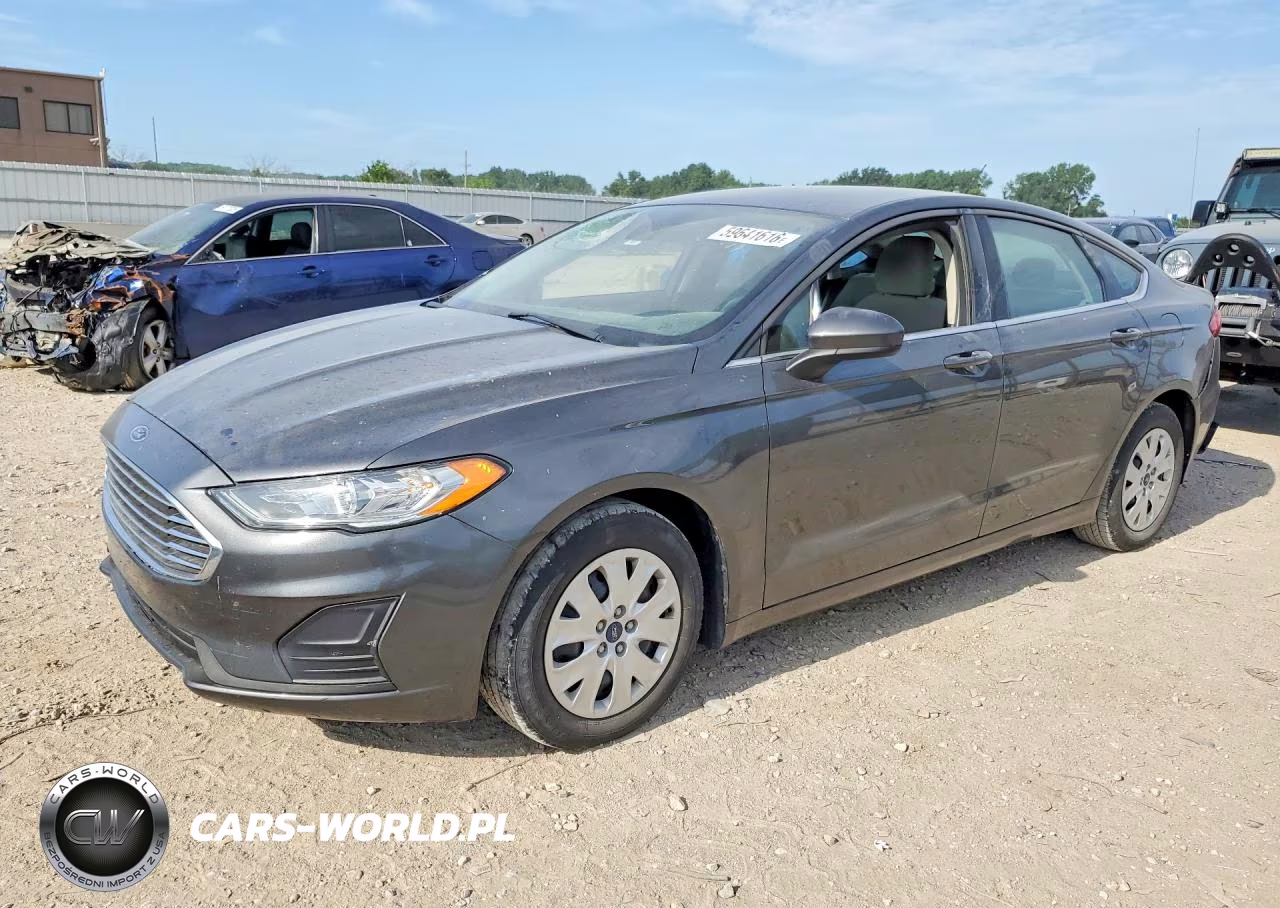 2019 Ford Fusion S – zdjęcie 1 z 12