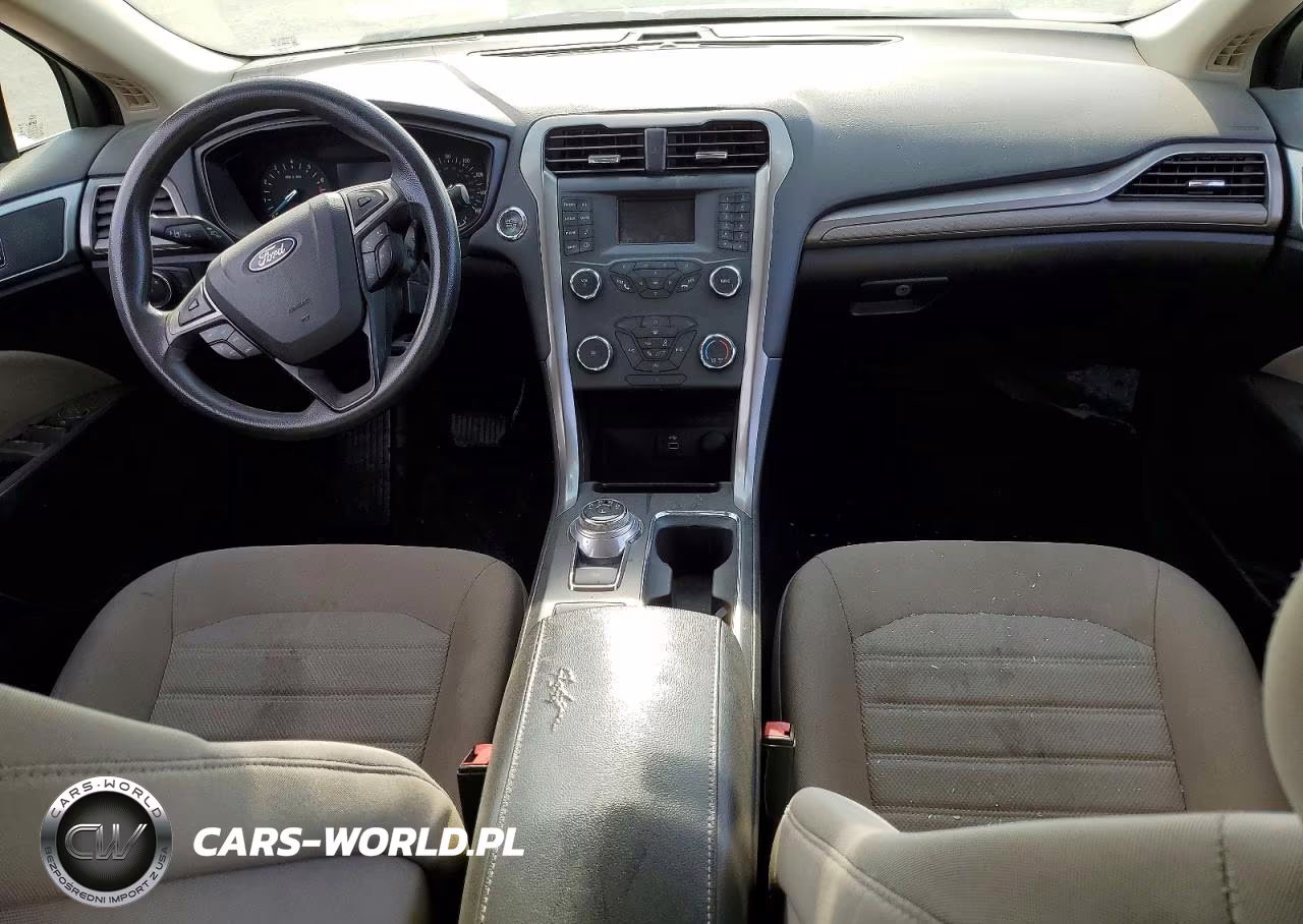 2019 Ford Fusion S VIN:3FA6P0G75KR250707 - 8