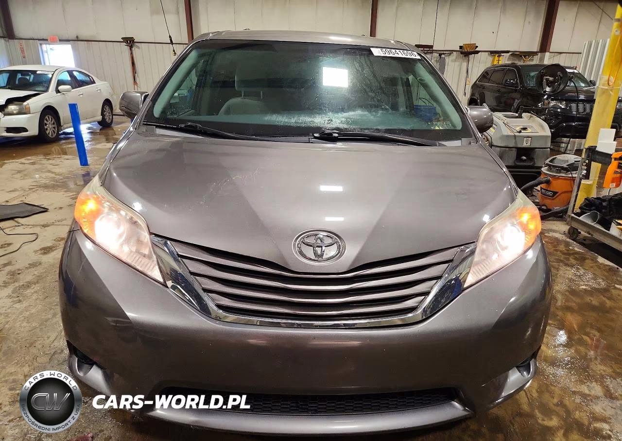2017 Toyota Sienna Le VIN:5TDKZ3DC6HS897421 - 5