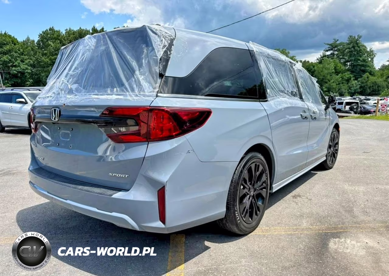 2025 Honda Odyssey Sport-L VIN:5FNRL6H75SB053736 - 3